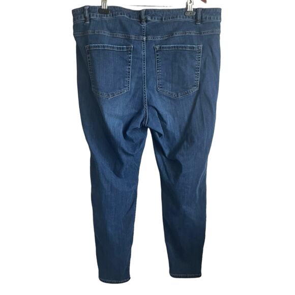 Lane Bryant Women Jeans 22 Blue Straight Leg Normcore Classic Minimalistic‎ - Picture 3 of 9